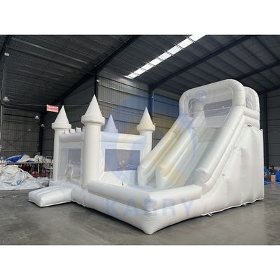 Kit de réparation et de soufflage CE comprenant une maison gonflable blanche de mariage avec glissement