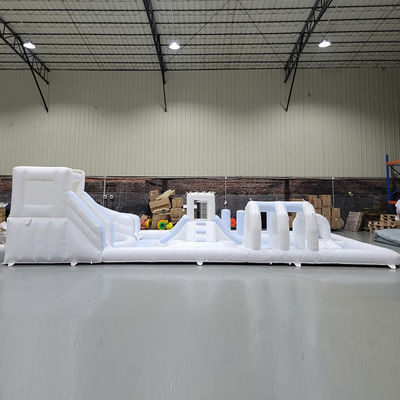Cours d'obstacles en extérieur en PVC blanc unisexe équipement de jeu gonflable pour jeux pour enfants toboggan à eau gonflable avec piscine