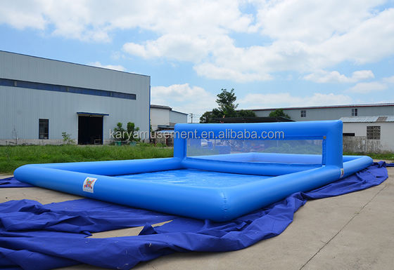 Découvrez la piscine de volley-ball gonflable commerciale avec les accessoires inclus