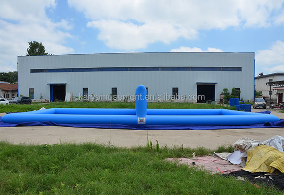 Découvrez la piscine de volley-ball gonflable commerciale avec les accessoires inclus