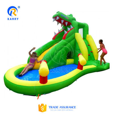 Matériau PVC Jeu pour enfants en plein air Petit parc aquatique gonflable Jeux avec et 5-10 passagers