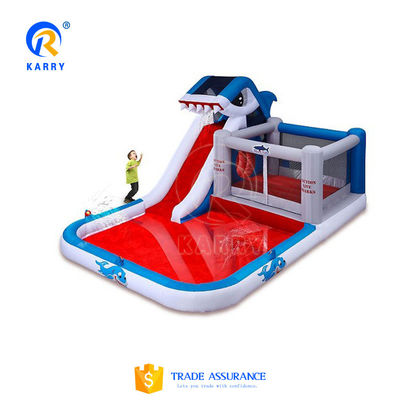 Parcs aquatiques gonflables abordables parfaits pour les occasions commerciales