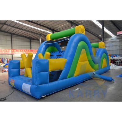 Cours d'obstacles gonflable de taille personnalisée et jeux de sport pour les enfants dans la cour extérieure