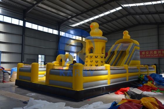 Course d'obstacles gonflable avec certification CE EN14960 et conception portable