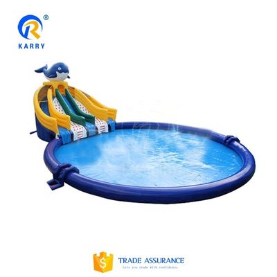 Entretien flottant en eau pour enfants Parque de toboggans avec piscine et éclaboussures