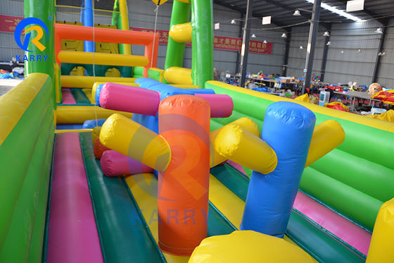 Parcours d'obstacles gonflables hautement durable pour les événements d'équipe et les parties de location