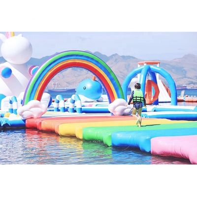 Débloquez votre enfant intérieur Parque aquatique gonflable coloré pour toute la famille