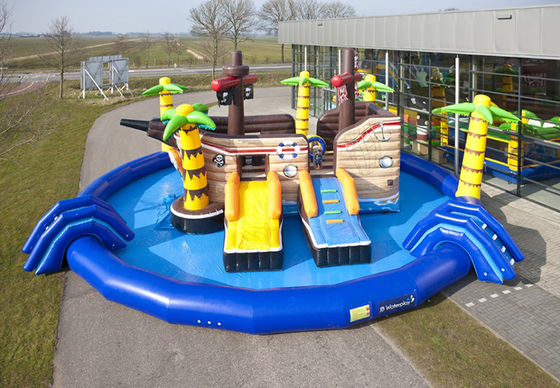 Des toboggans gonflables pour les fêtes d'enfants