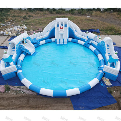 Capacité maximale 100-500 kg Grand parc aquatique gonflable avec piscine et toboggans