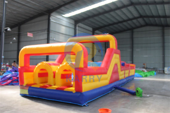 Jeu d'obstacle gonflable jaune de 39 pieds pour adultes
