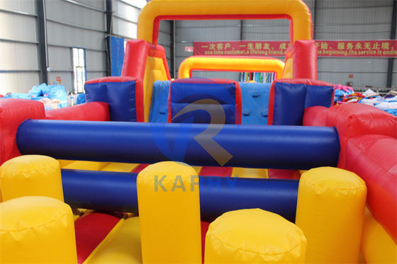 Jeu d'obstacle gonflable jaune de 39 pieds pour adultes