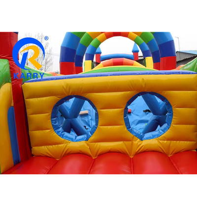 Équipement de parc d'attractions Parcours d'obstacles gonflable interactif pour enfants et adultes