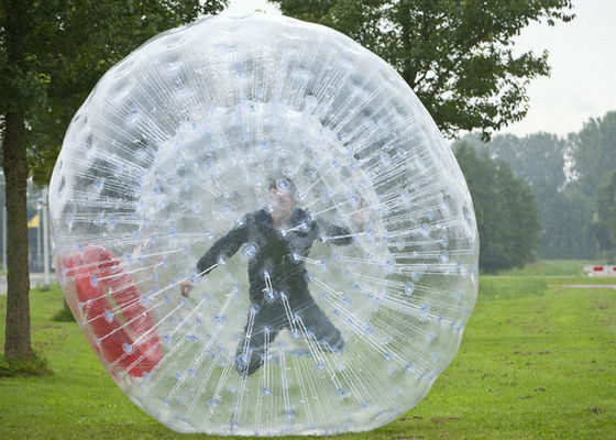Découvrez l'excitation de la balle gonflable avec notre option de location abordable