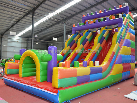 Bloc de construction gonflable de 2 voies de 19 pieds de large pour enfants