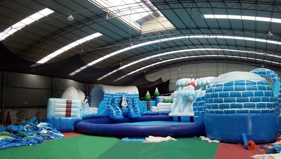 Piscine surdimensionnée Moonwalk Parc aquatique gonflable pour enfants et adultes Urse polaire toboggan aquatique