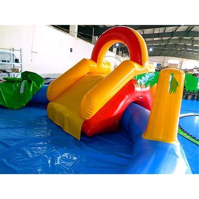 Piscine gonflable de couleur personnalisée flottant pour un bon moment