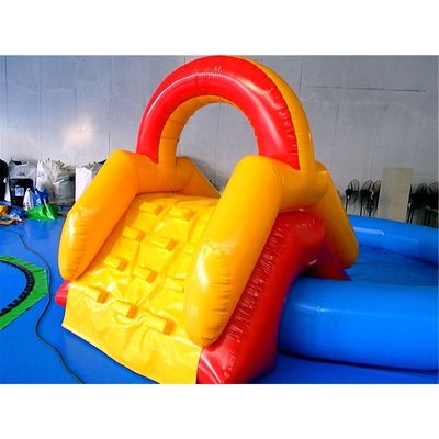 Piscine gonflable de couleur personnalisée flottant pour un bon moment