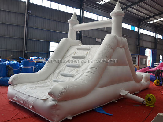 Glissière gonflable à château combinée à gaz Glissière blanche avec souffleur C/E ou U/L Standard