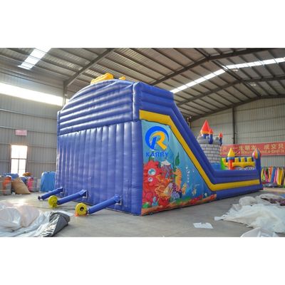 Parc de jeux de château gonflable bleu pour enfants OEM Accepté Design de dessin animé classique