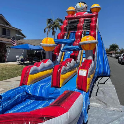 Entretien intérieur et extérieur PVC Space Rush Water Slide avec enfants