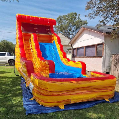 Logo personnalisé Parc aquatique en PVC commercial Marbre jaune toboggan gonflable avec piscine