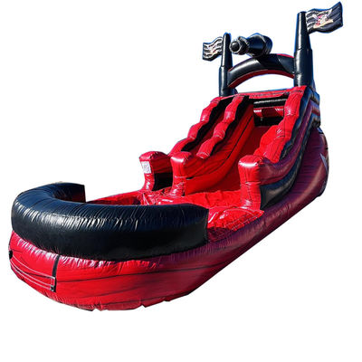 Logo personnalisé imprimé en PVC sur le thème du navire pirate Glisse d'eau gonflable avec piscine