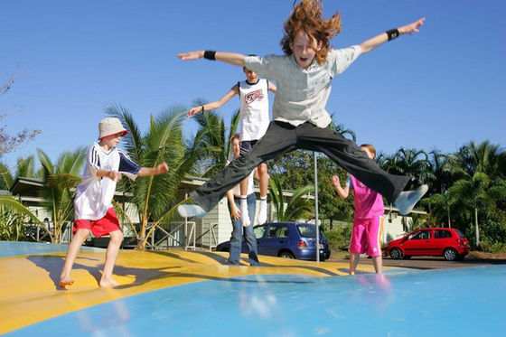 Jumper kangourou gonflable pour enfants personnalisé avec certification EN14960 et matériau PVC