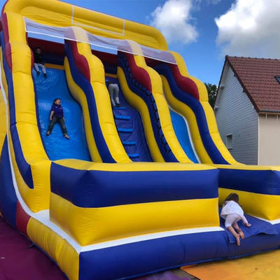 Expédition maritime/aérienne/expresse Slide d'eau jaune PVC gonflable avec 2 glissières et 2 piscines