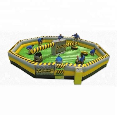 Caractéristiques PORTABLE Meltdown Défi gonflable Jeu de sport pour adultes PVC Saut amusant