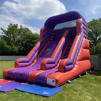 Glissière à saut en terrasse pour enfants et adultes Glissière à eau en PVC violet