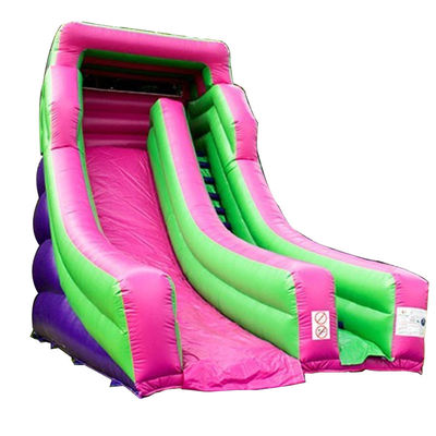 Grand toboggan gonflable en couleur personnalisée pour une occasion commerciale au parc aquatique