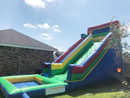 Location d'une piscine gonflable pour les occasions commerciales