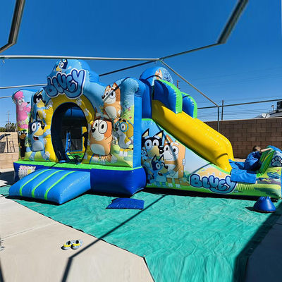 Location de fêtes commerciales en PVC Bluey Cartoon Bounce Jumping House Château avec glissement