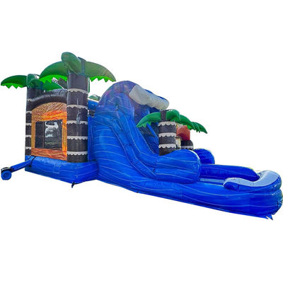Maison gonflable avec piscine et palmier