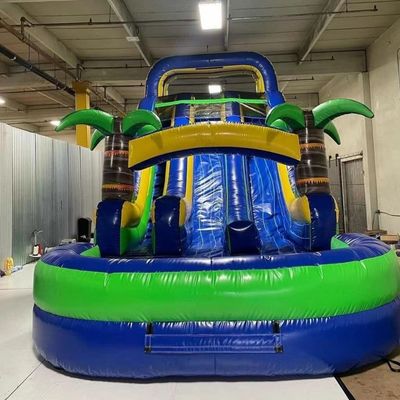 Commercial Jouet gonflable PVC Palm Tree Trunk Water Slide pour la promotion d'événements commerciaux