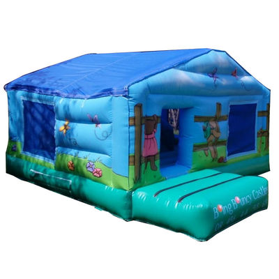Trampoline de pique-nique commercial pour enfants avec château de rebond bleu gonflable et trou de balle