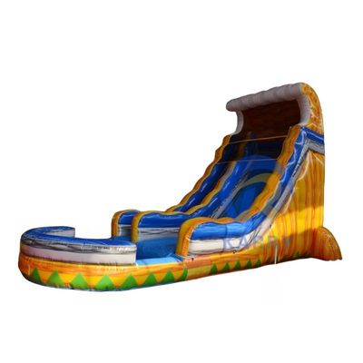 Glissière gonflable en PVC coloré sur mesure avec piscine pour le plaisir d'été