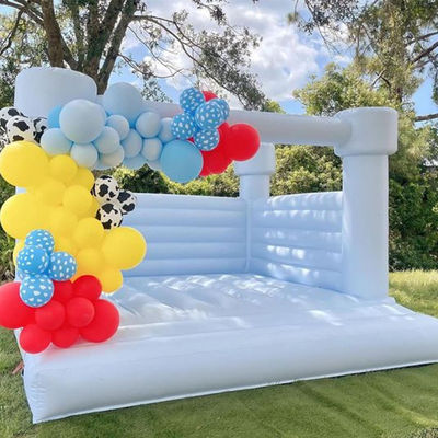 Logo Logo personnalisé Imprimé Bouncer gonflable blanc pour la fête Moonwalk Bouncy Castle