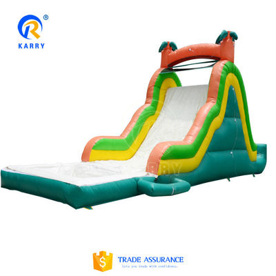 Piscine à eau de style château gonflable gonflable long toboggan pour enfants et adultes