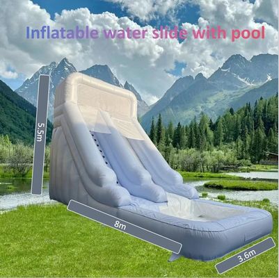 Location commerciale intérieure toboggan gonflable avec piscine en été