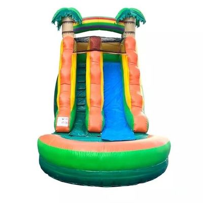 Glissière pneumatique en PVC personnalisée pour le plaisir des enfants et des adultes dans un grand parc gonflable commercial
