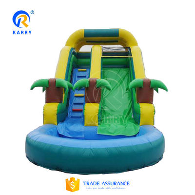Collage inclus Grand toboggan gonflable personnalisé pour équipement de parc aquatique extérieur