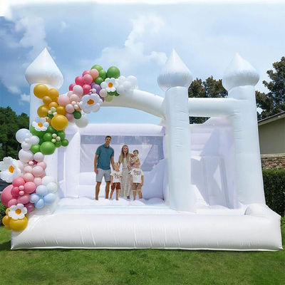 Accueil ou Entreprise Château gonflable blanc Trampoline de saut avec des options personnalisables