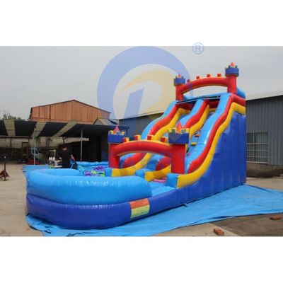 Parcs aquatiques en intérieur rouge et bleu pour enfants Slide gonflable avec logo d'impression numérique