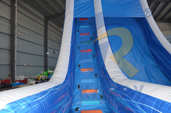 Centre commercial Occasion Grand toboggan gonflable avec piscine et longue piste de toboggan