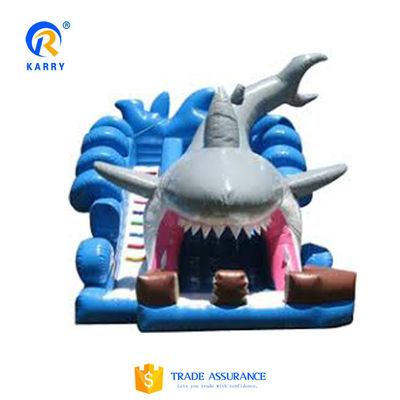 CE Souffleur et réparation inclus - Requin bleu gonflable à l'extérieur - toboggan avec piscine