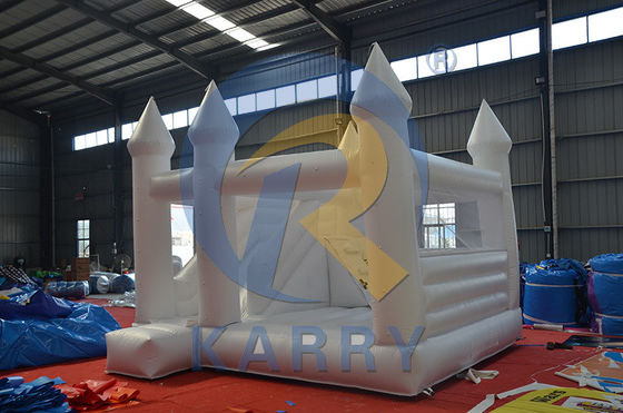 Terrain de jeux extérieur personnalisé Maison gonflable blanche avec glissement et château gonflable