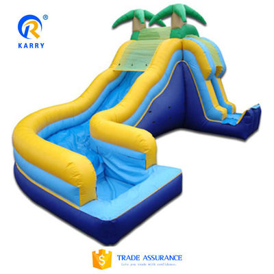 Accordez le poids réel commercial gonflable toboggan à eau avec conception de piscine et de palmier