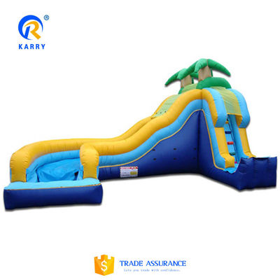 Accordez le poids réel commercial gonflable toboggan à eau avec conception de piscine et de palmier