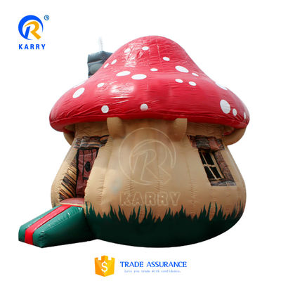 Parc d'attractions unisexe Château de jouets Maison gonflable commerciale avec toboggan et eau